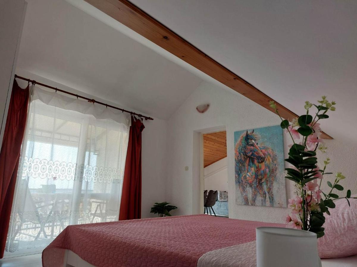 Apartmani Mare Σίμπενικ Εξωτερικό φωτογραφία